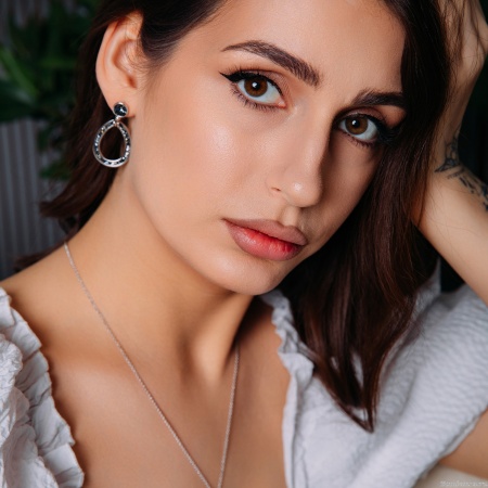 Серьги Fiore Luna, Jet Nut